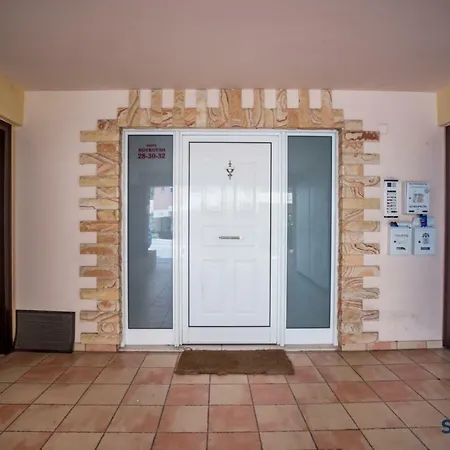 Explore Greece From Cozy City Centre Apartment *